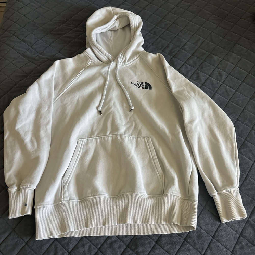 The North Face White Sweatshirt Classic Pullover Design